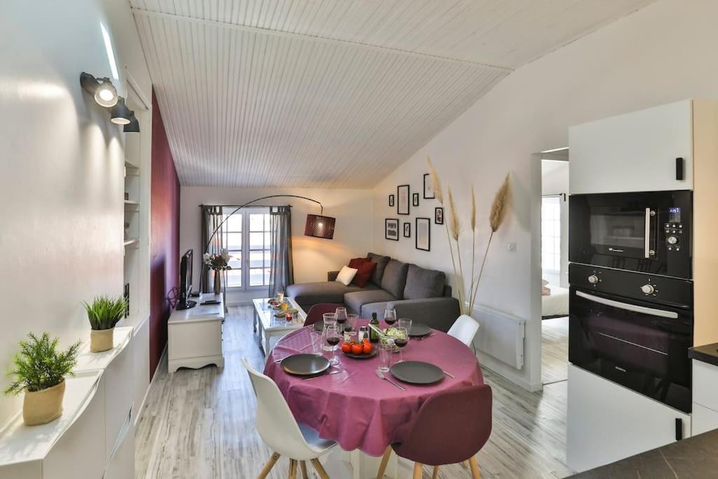 Le Cosy T2 Hypercentre ! Parking Inclus Et La Plage A 2 Min ! Les Sables-d'Olonne Luaran gambar